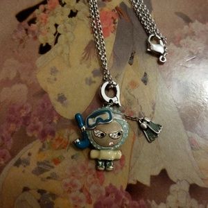 Swrovski Elvis pendant with swrovski silver neckla